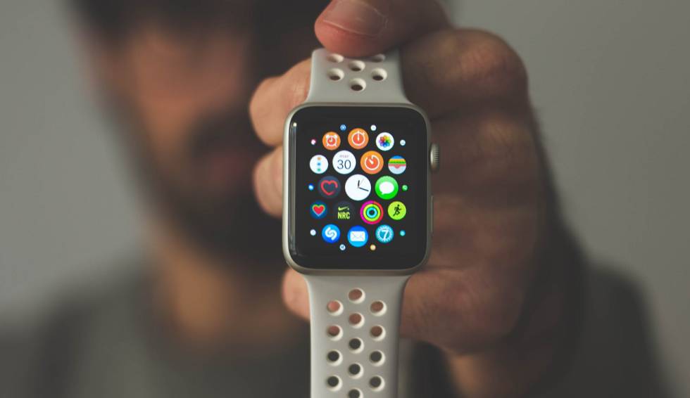 RUMORES. El Apple Watch Series 8 podría venir en tres tamaños diferentes
